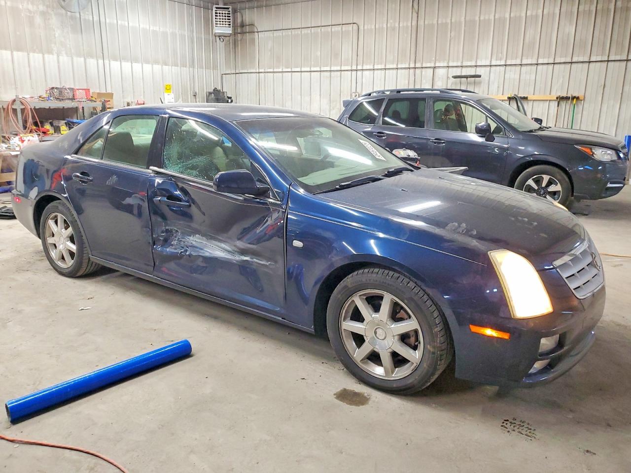 2005 CADILLAC STS photo 7