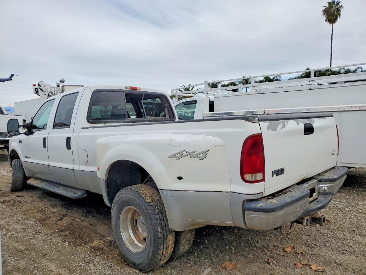 2000 FORD F350 SUPER DUTY photo 2