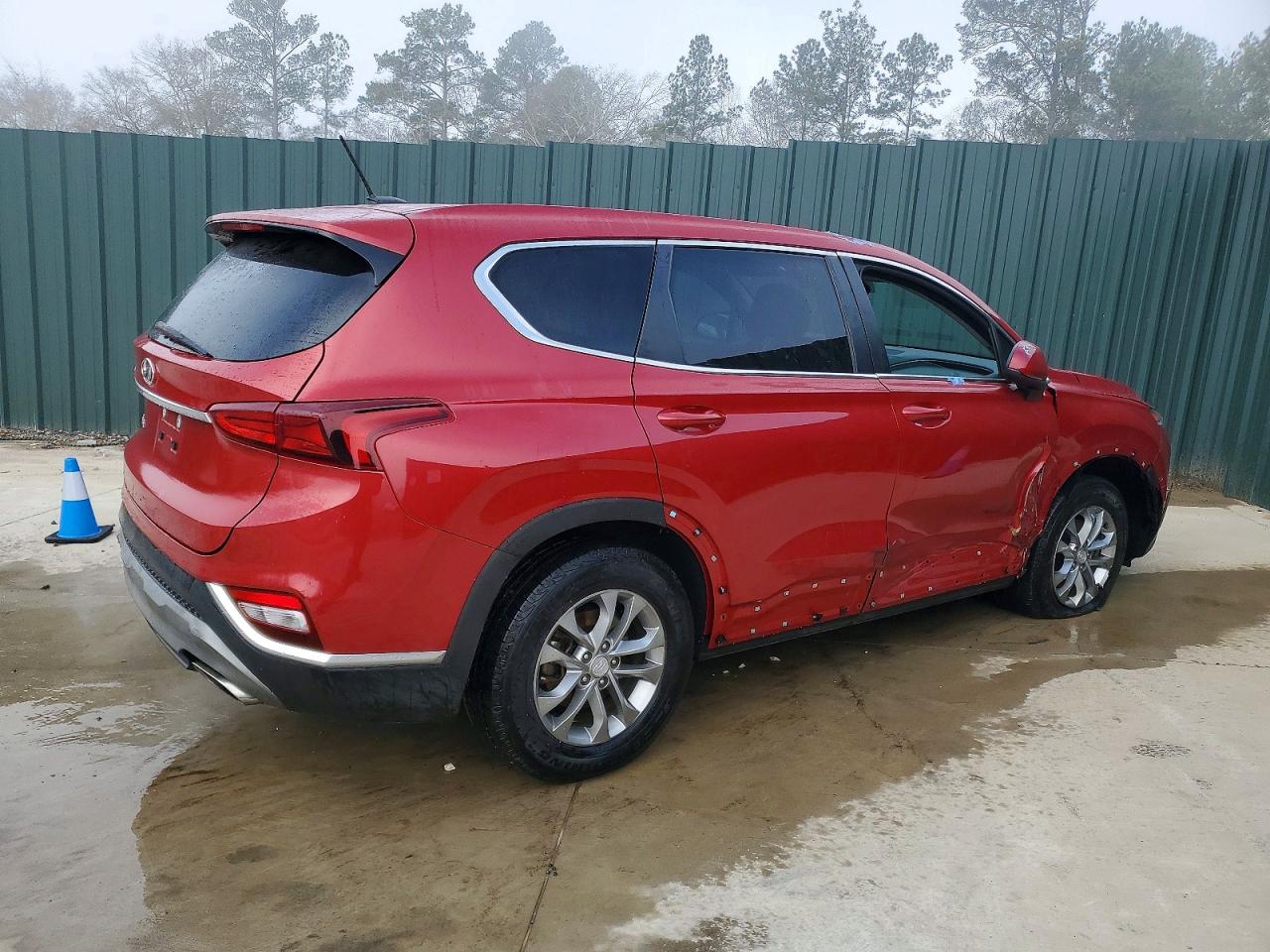 2019 HYUNDAI SANTA FE SE photo 5
