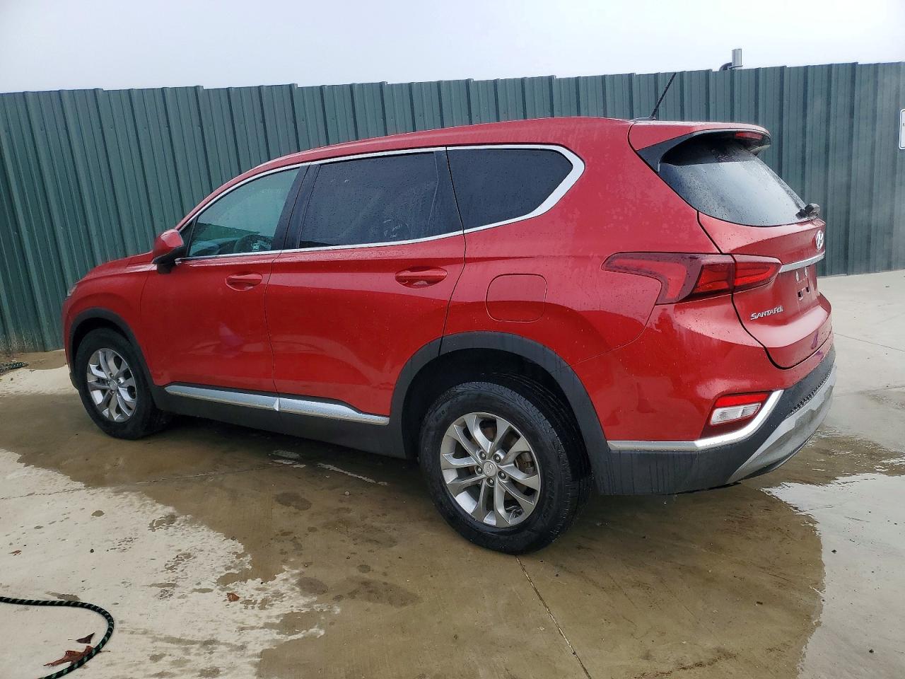 2019 HYUNDAI SANTA FE SE photo 3