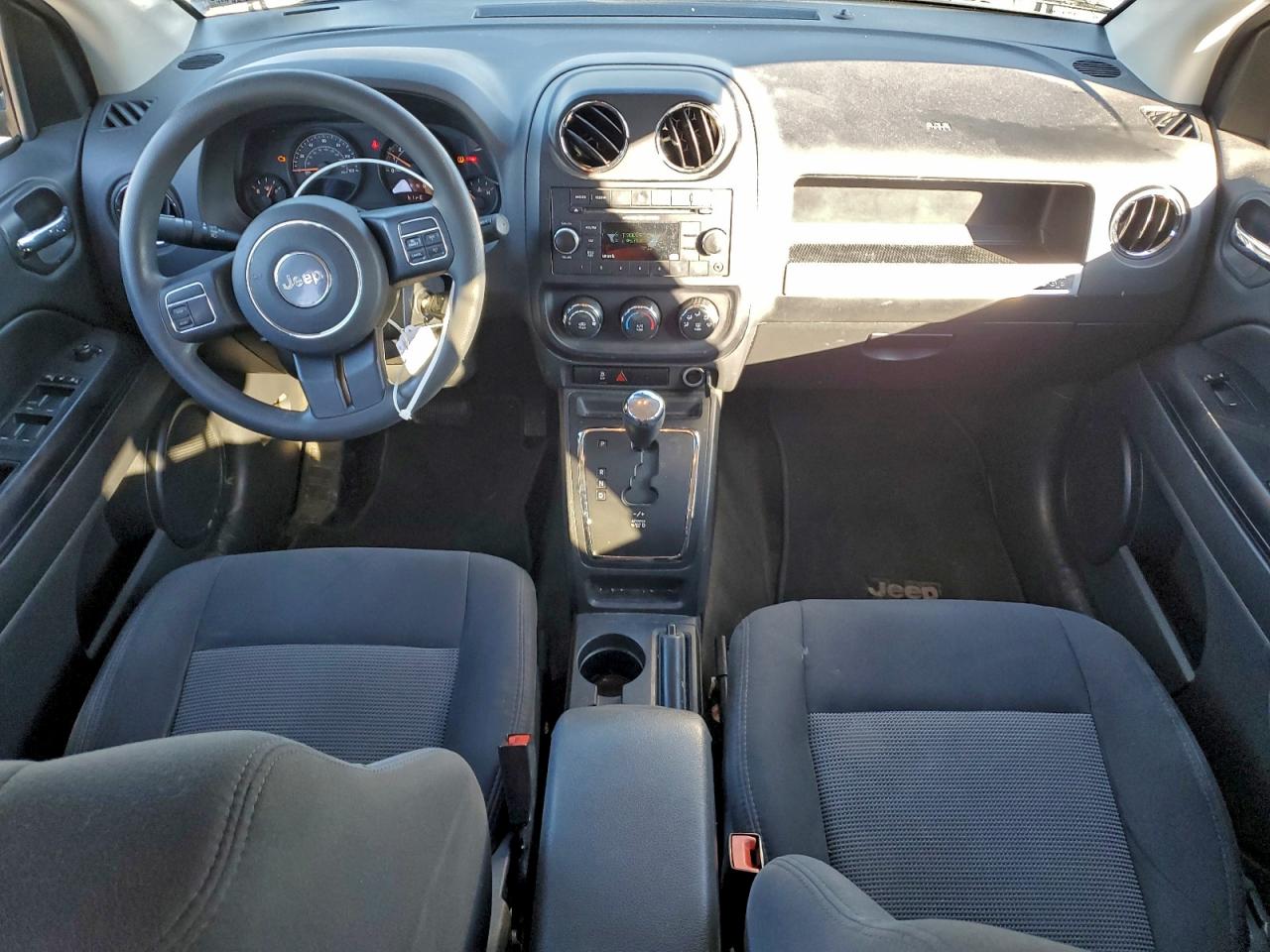 2016 JEEP COMPASS SPORT photo 8