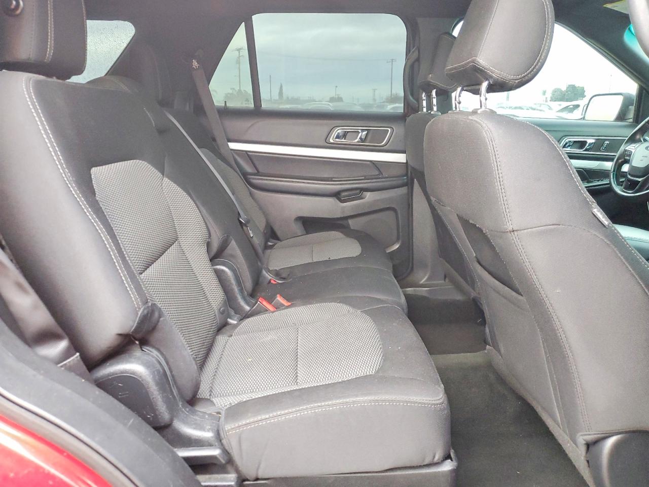 2016 FORD EXPLORER XLT photo 11