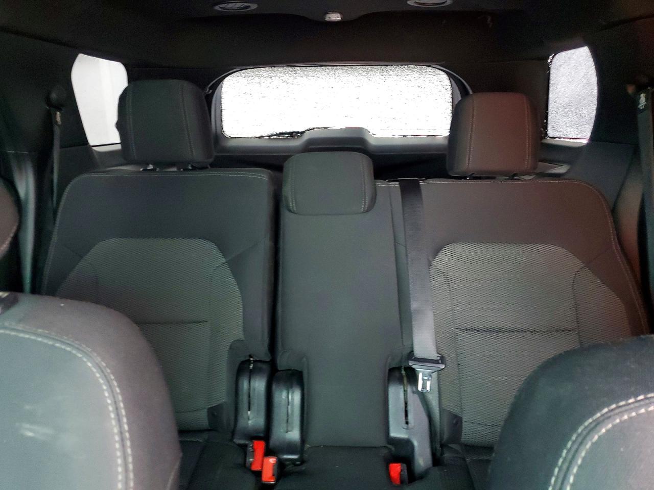 2016 FORD EXPLORER XLT photo 10