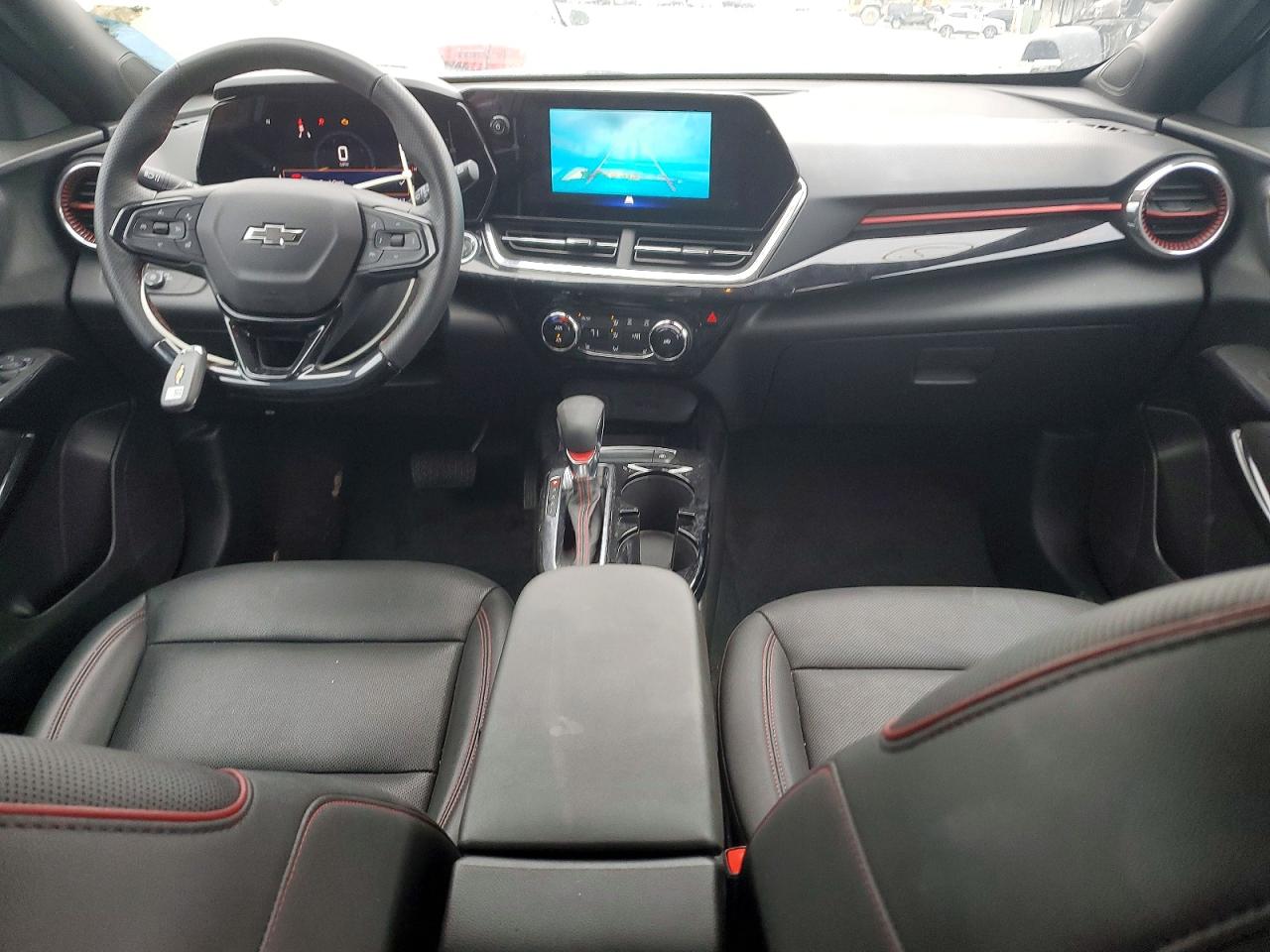 2025 CHEVROLET TRAX 2RS photo 8