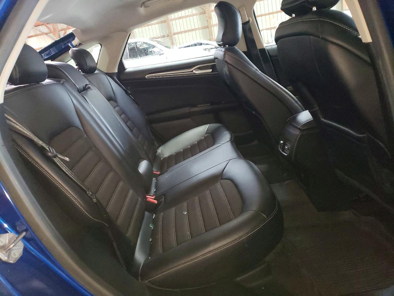 2017 FORD FUSION SE photo 10