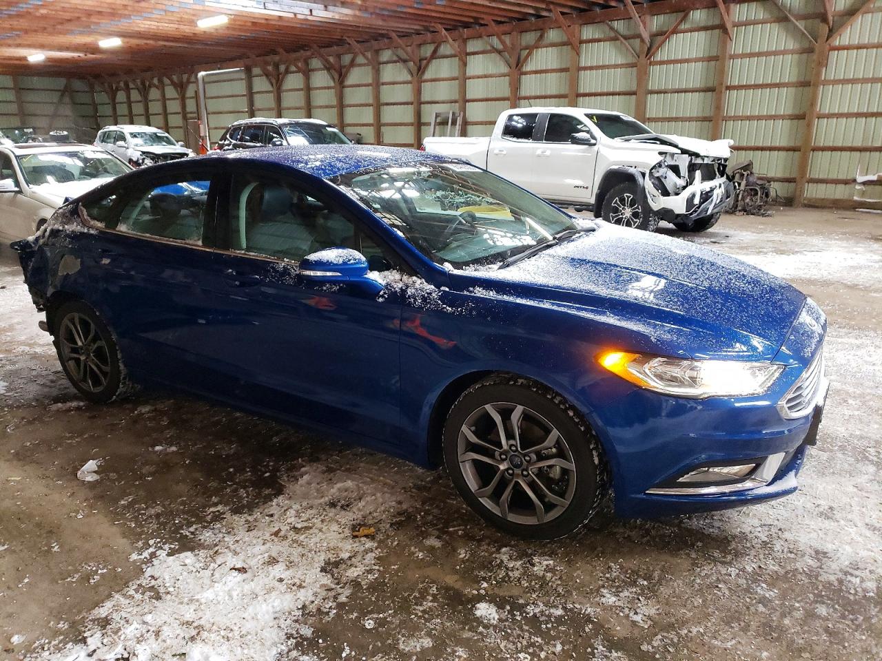 2017 FORD FUSION SE photo 4