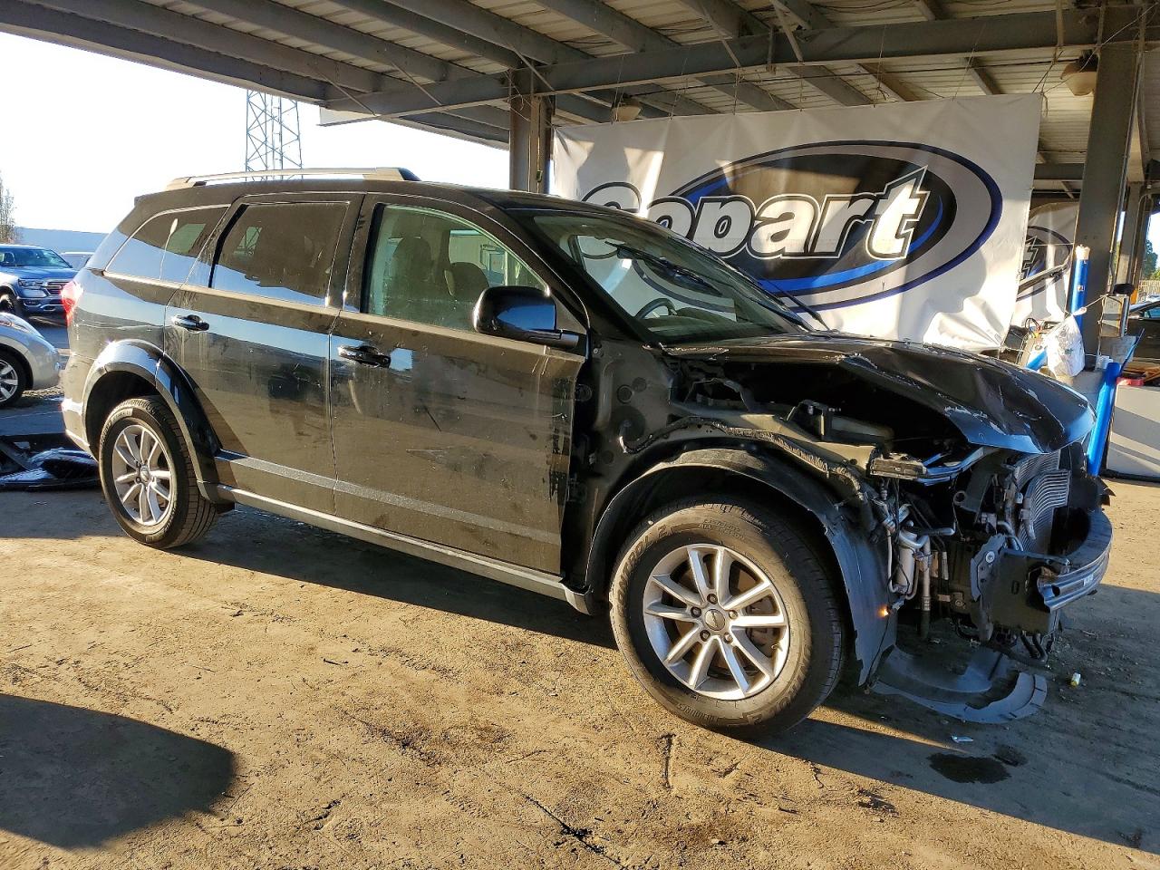 2017 DODGE JOURNEY SXT photo 4