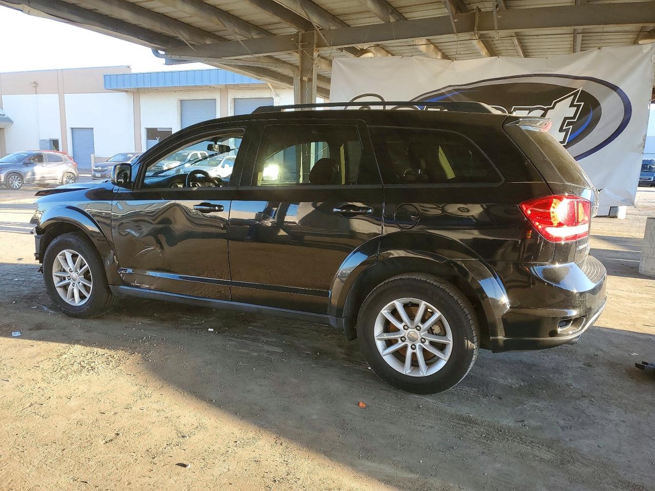 2017 DODGE JOURNEY SXT photo 2