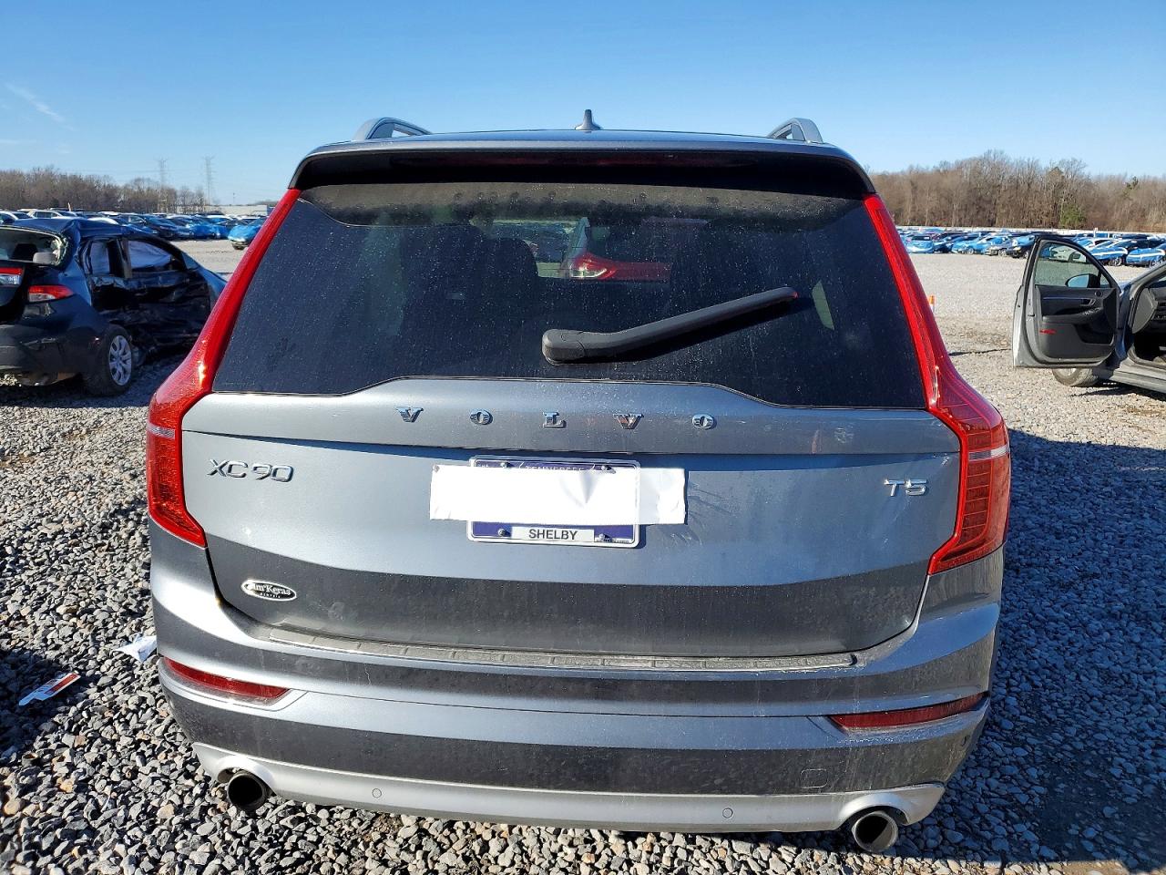 2019 VOLVO XC90 T5 MOMENTUM photo 6