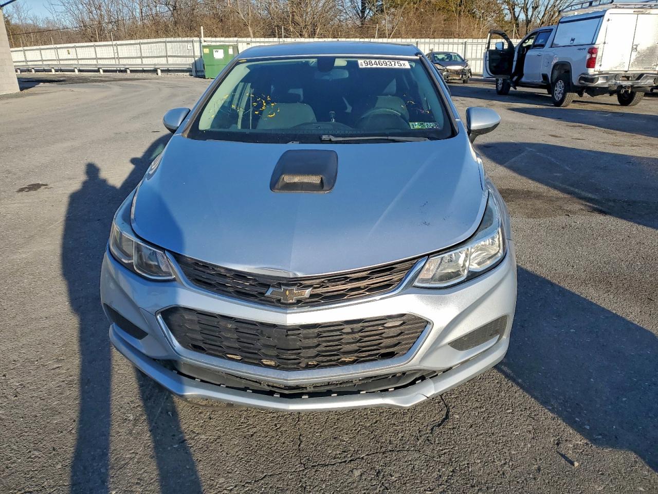 2017 CHEVROLET CRUZE LS photo 13