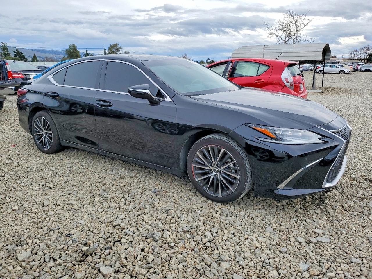 2024 LEXUS ES 300H BASE photo 4