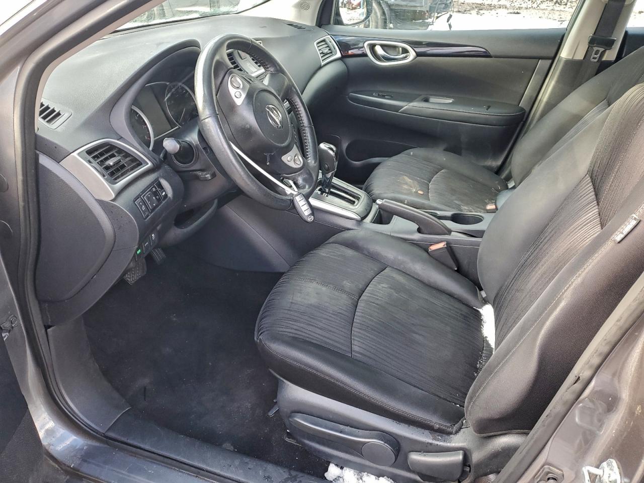 2017 NISSAN SENTRA S photo 7