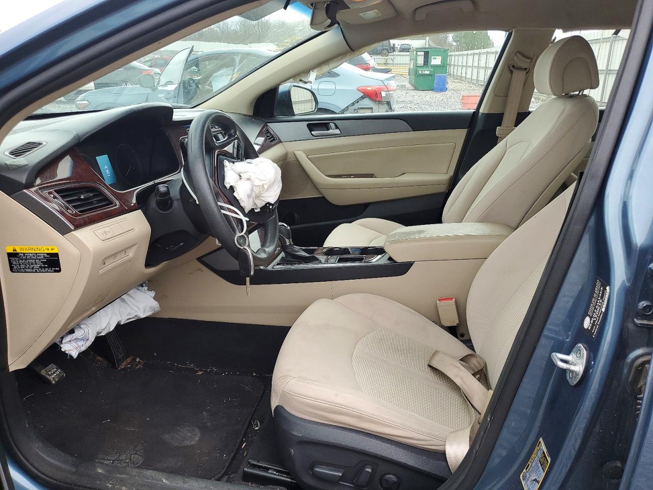 2015 HYUNDAI SONATA SE photo 7