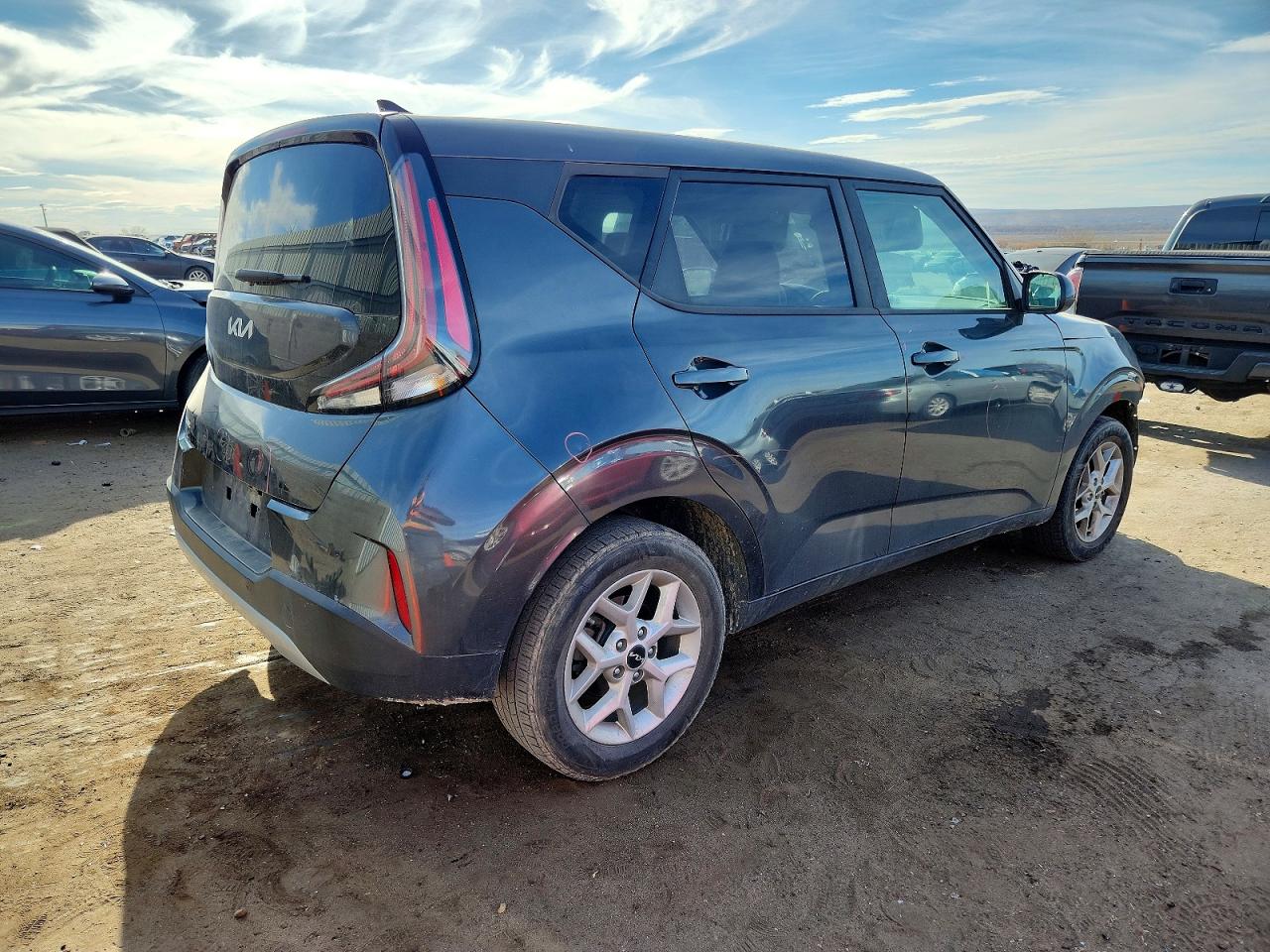 2024 KIA SOUL LX photo 7