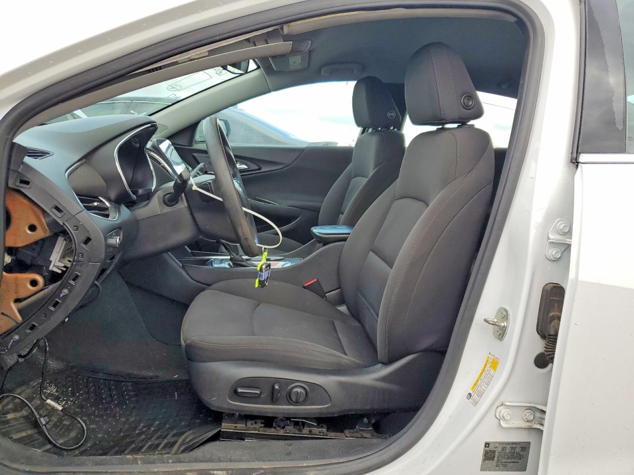 2020 CHEVROLET MALIBU LT photo 7