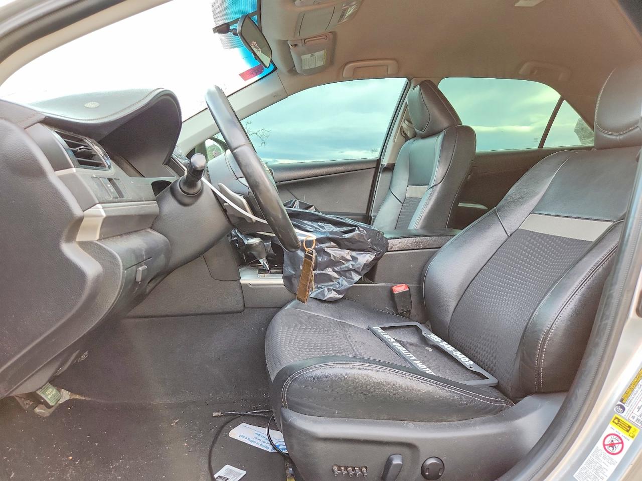 2012 TOYOTA CAMRY BASE photo 7