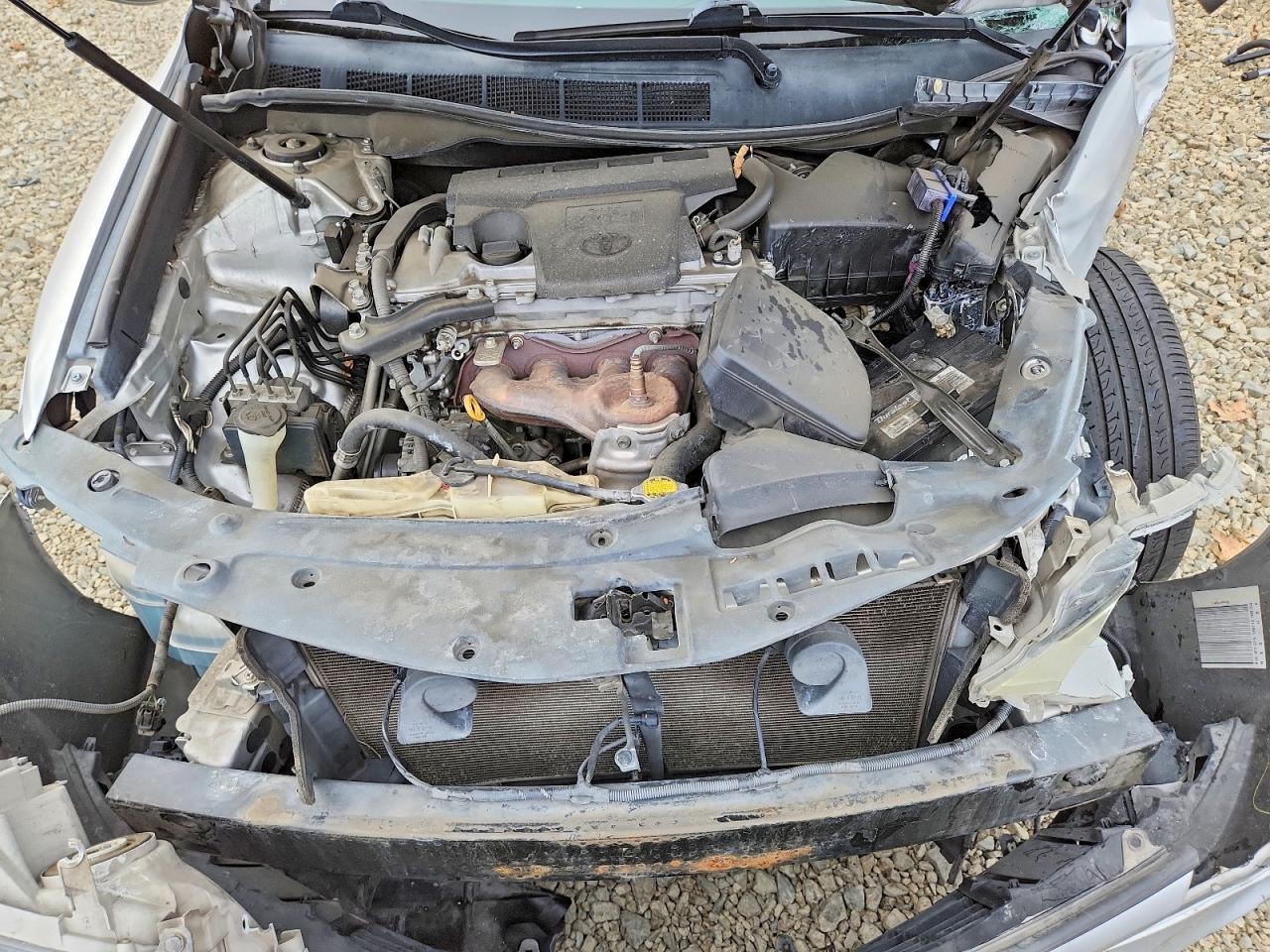 2012 TOYOTA CAMRY BASE photo 11