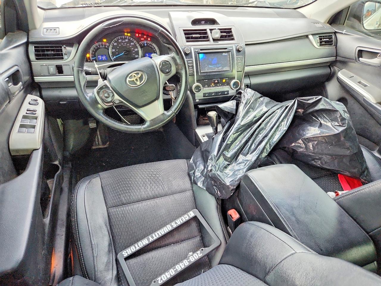 2012 TOYOTA CAMRY BASE photo 8