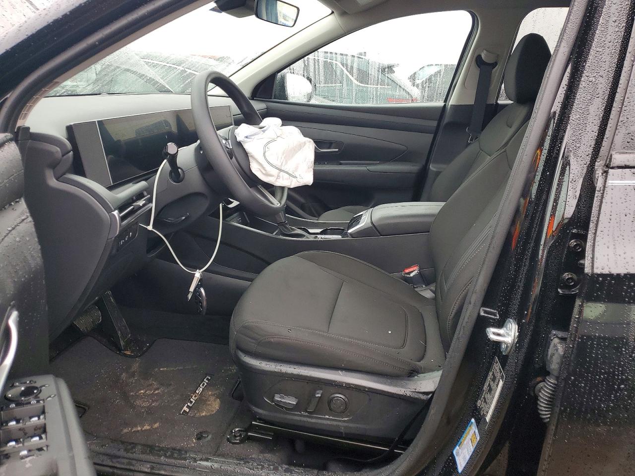 2026 HYUNDAI TUCSON SEL photo 7