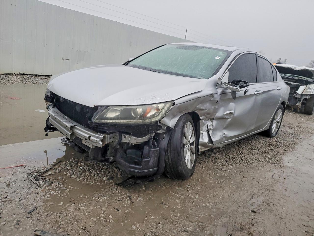 2015 HONDA ACCORD