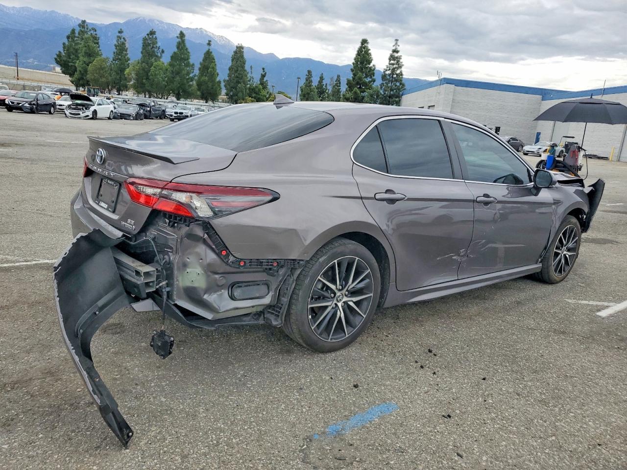 2023 TOYOTA CAMRY SE NIGHT SHADE photo 7
