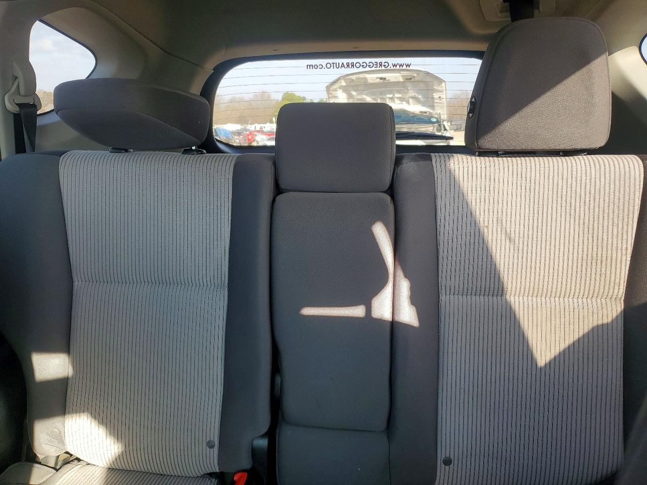 2015 TOYOTA RAV4 LE photo 10
