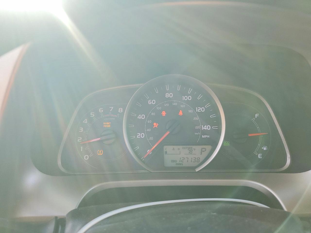 2015 TOYOTA RAV4 LE photo 9