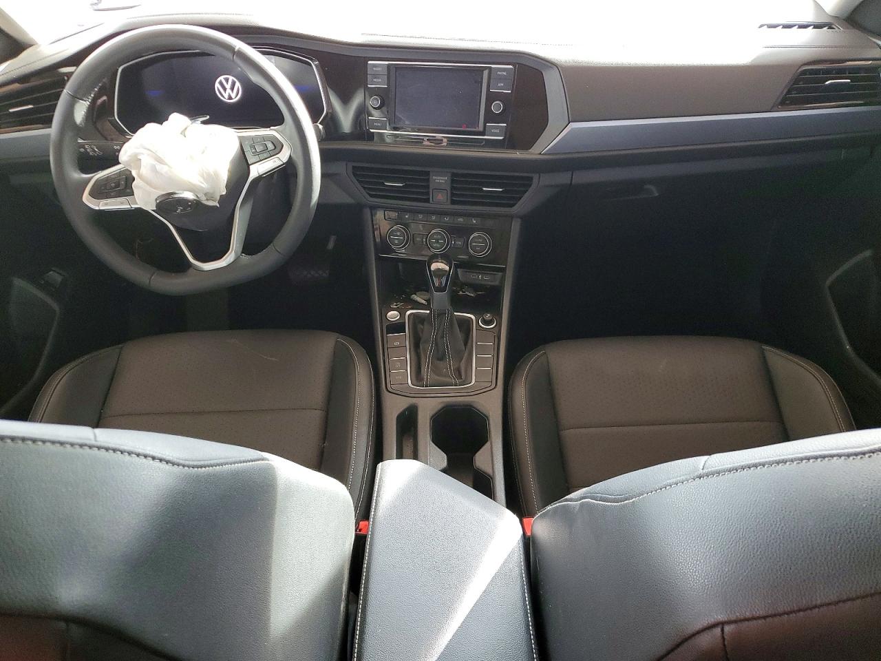 2024 VOLKSWAGEN JETTA SE photo 8