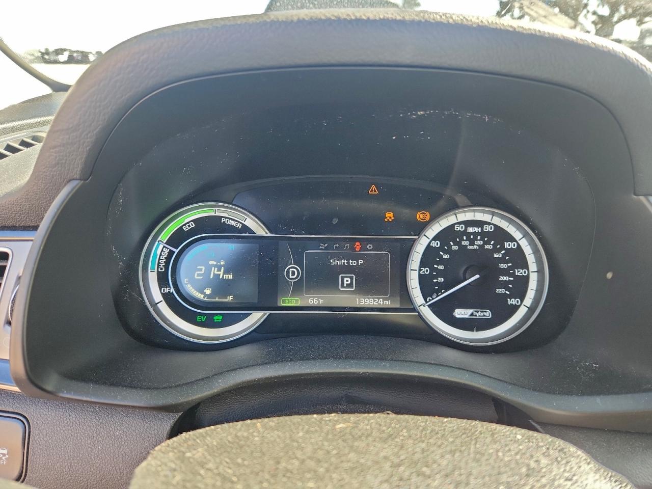 2017 KIA NIRO EX photo 9