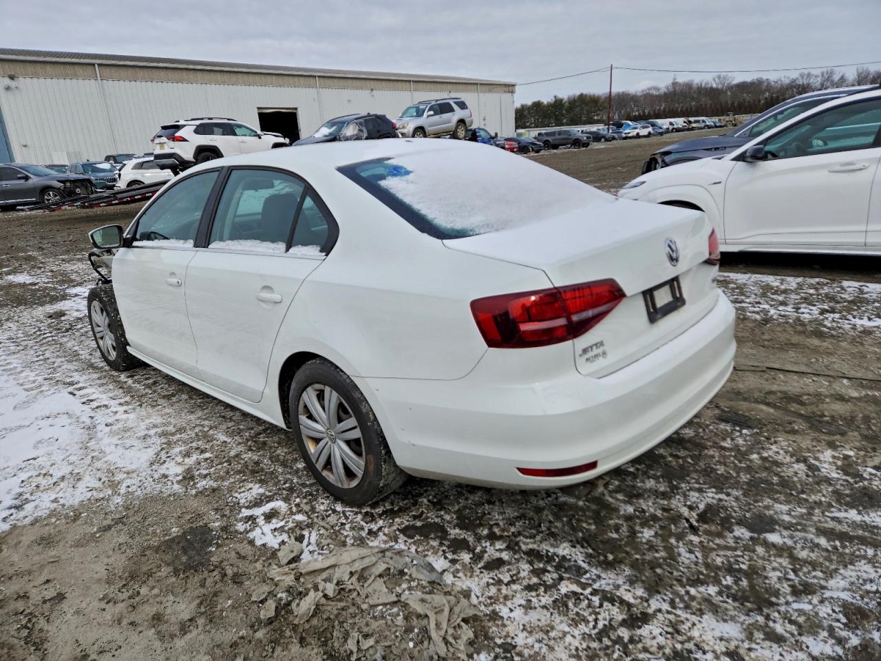 2017 VOLKSWAGEN JETTA S photo 2