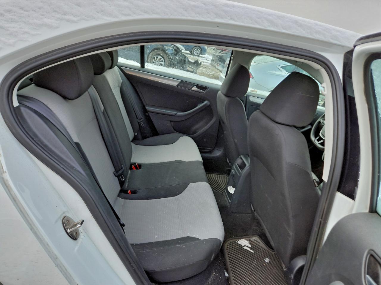 2017 VOLKSWAGEN JETTA S photo 10