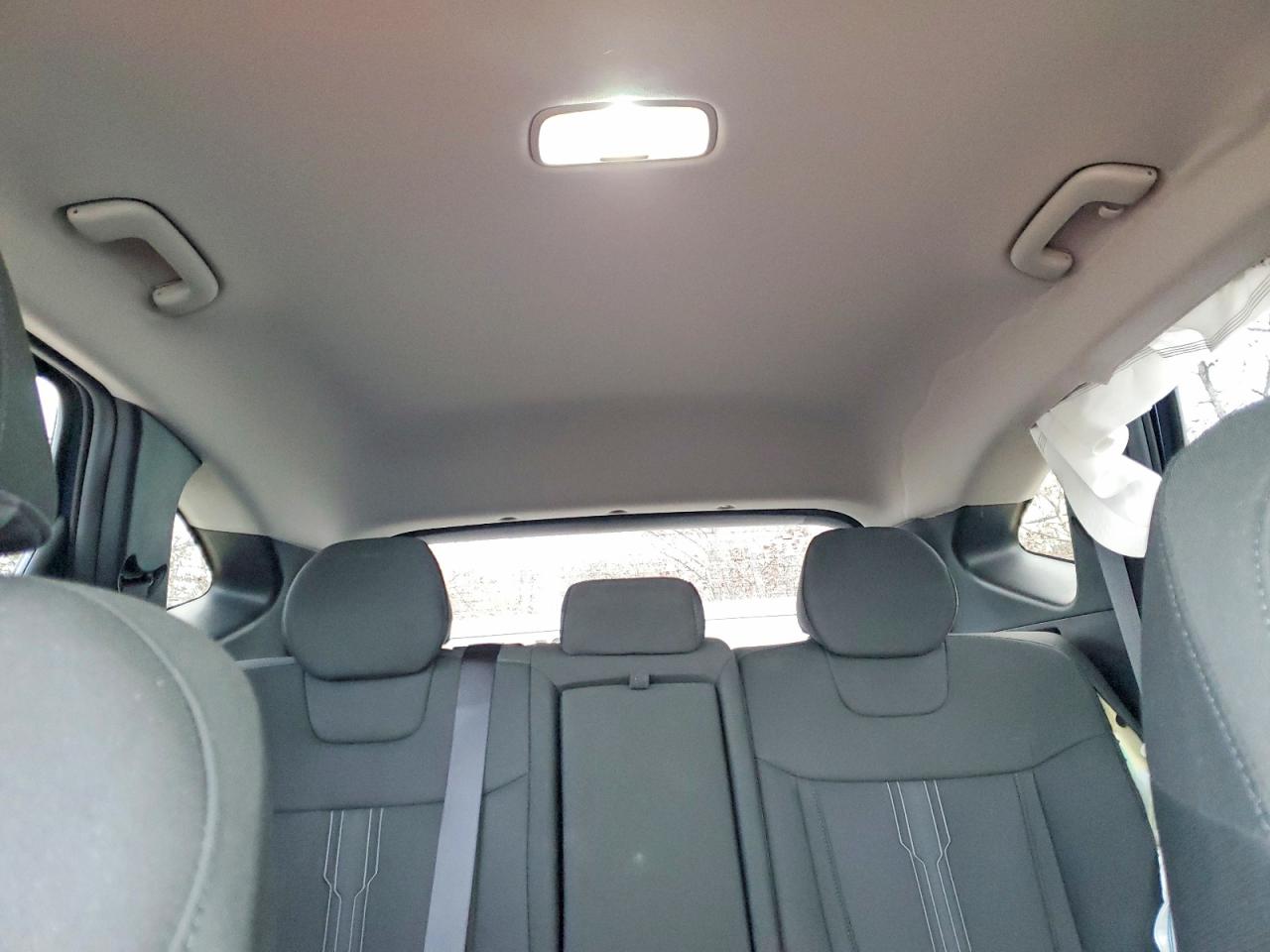 2025 HYUNDAI TUCSON SEL photo 19