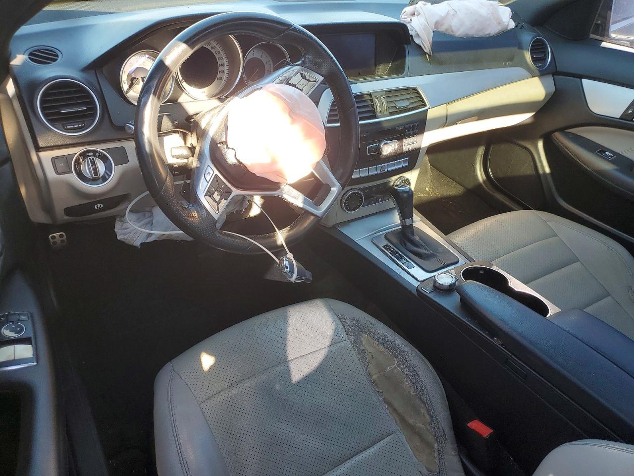 2013 MERCEDES-BENZ C 250 photo 8