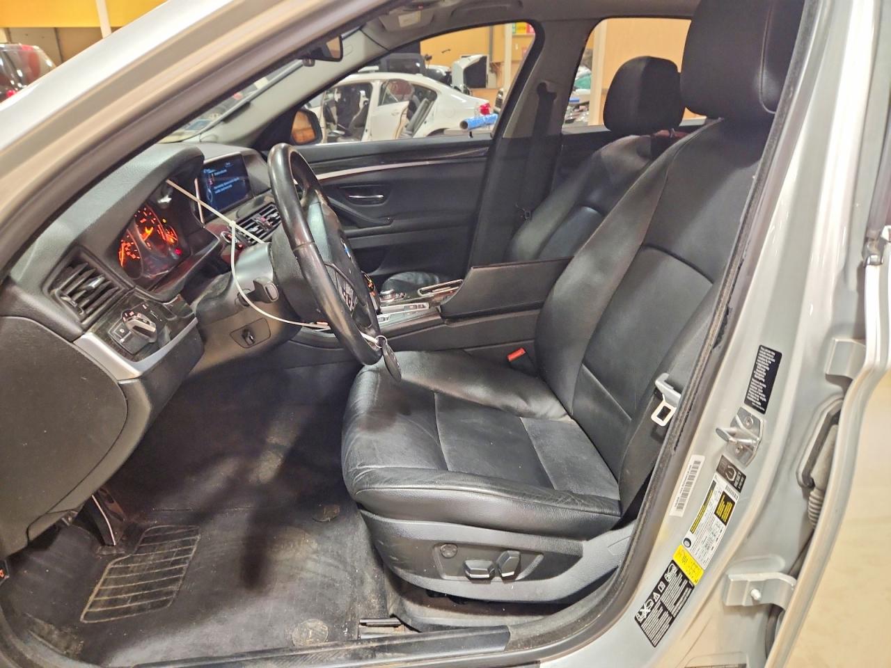 2013 BMW 528 XI photo 13