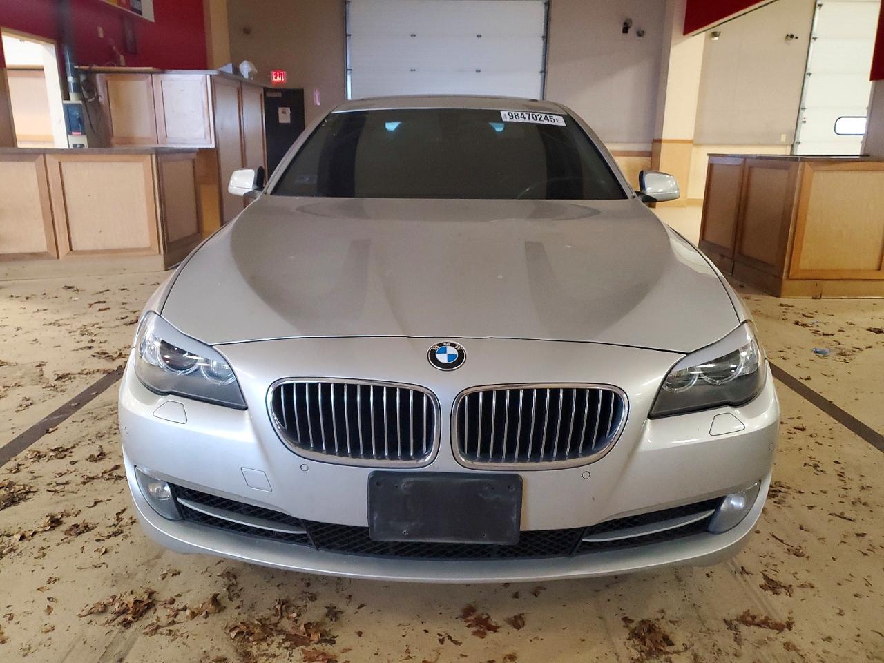 2013 BMW 528 XI photo 9