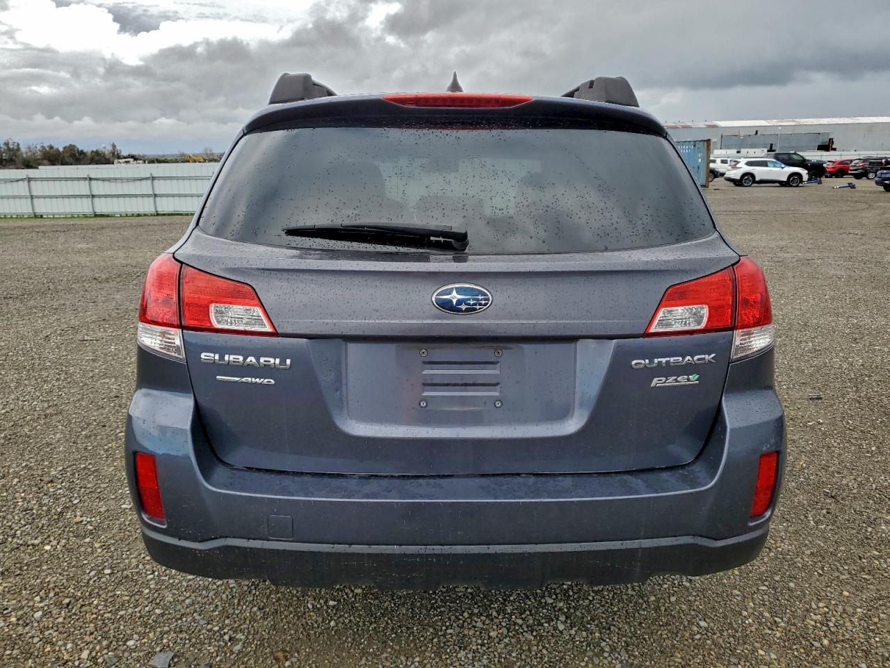 2014 SUBARU OUTBACK 2.5I PREMIUM photo 6