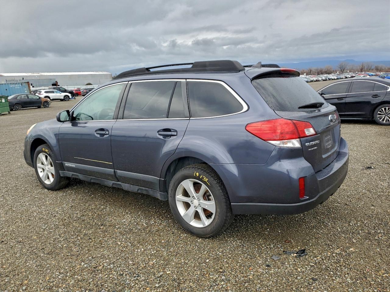 2014 SUBARU OUTBACK 2.5I PREMIUM photo 2