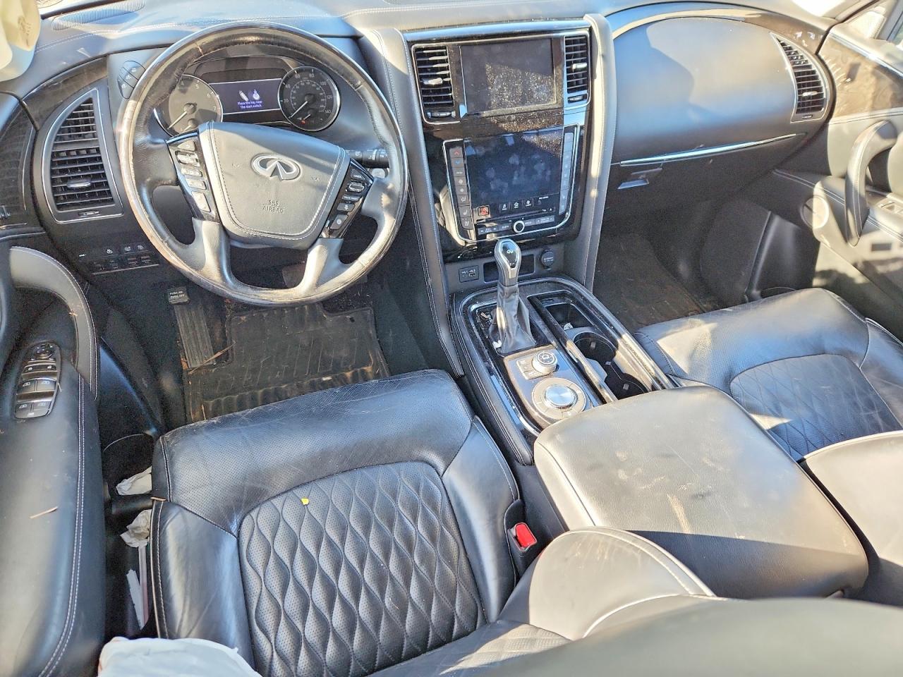 2020 INFINITI QX80 LUXE photo 8