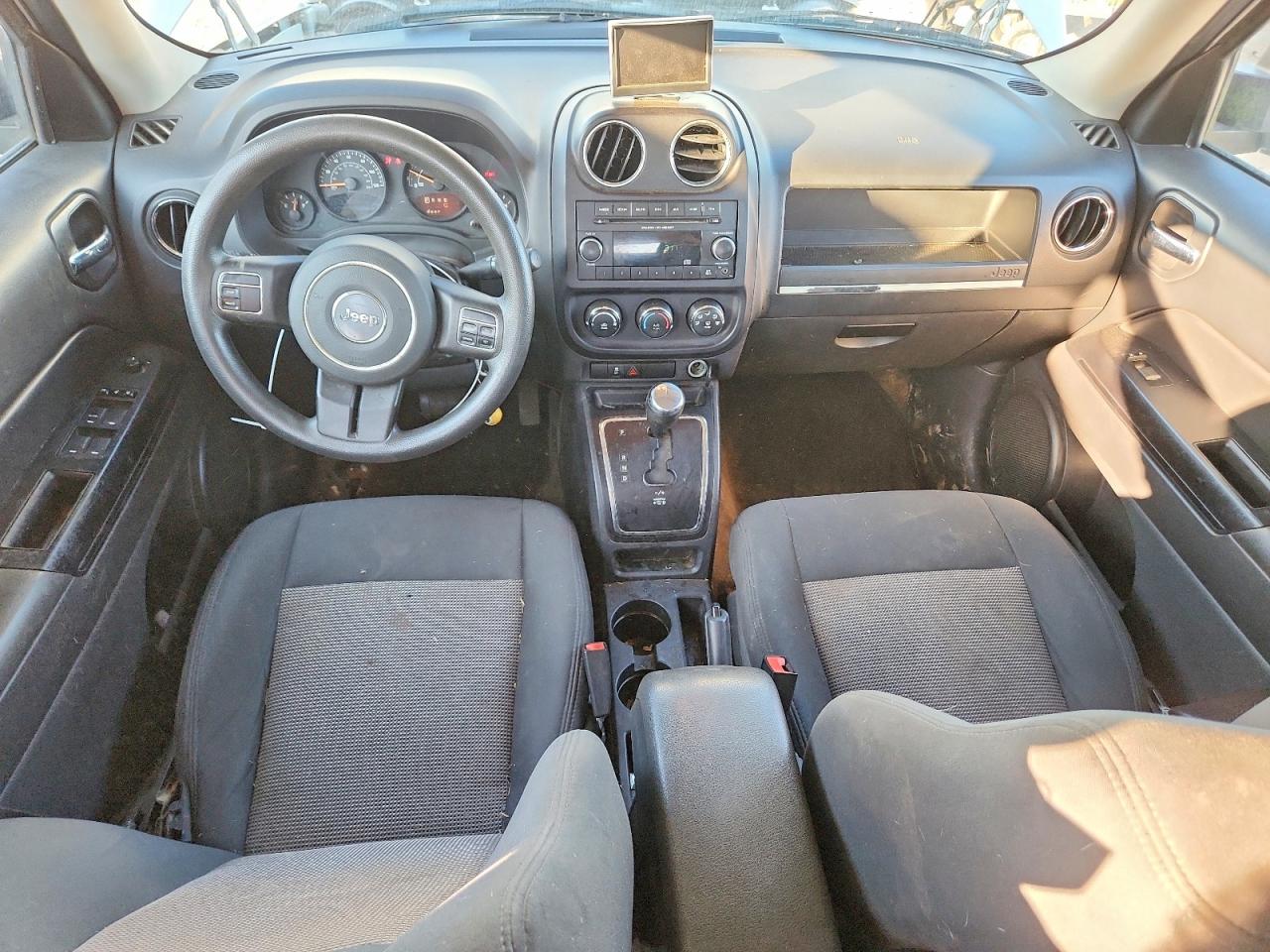 2014 JEEP PATRIOT SPORT photo 15