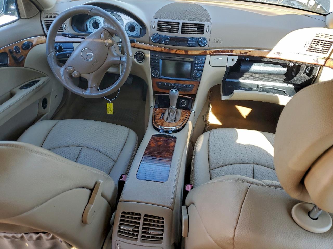 2009 MERCEDES-BENZ E 350 photo 22