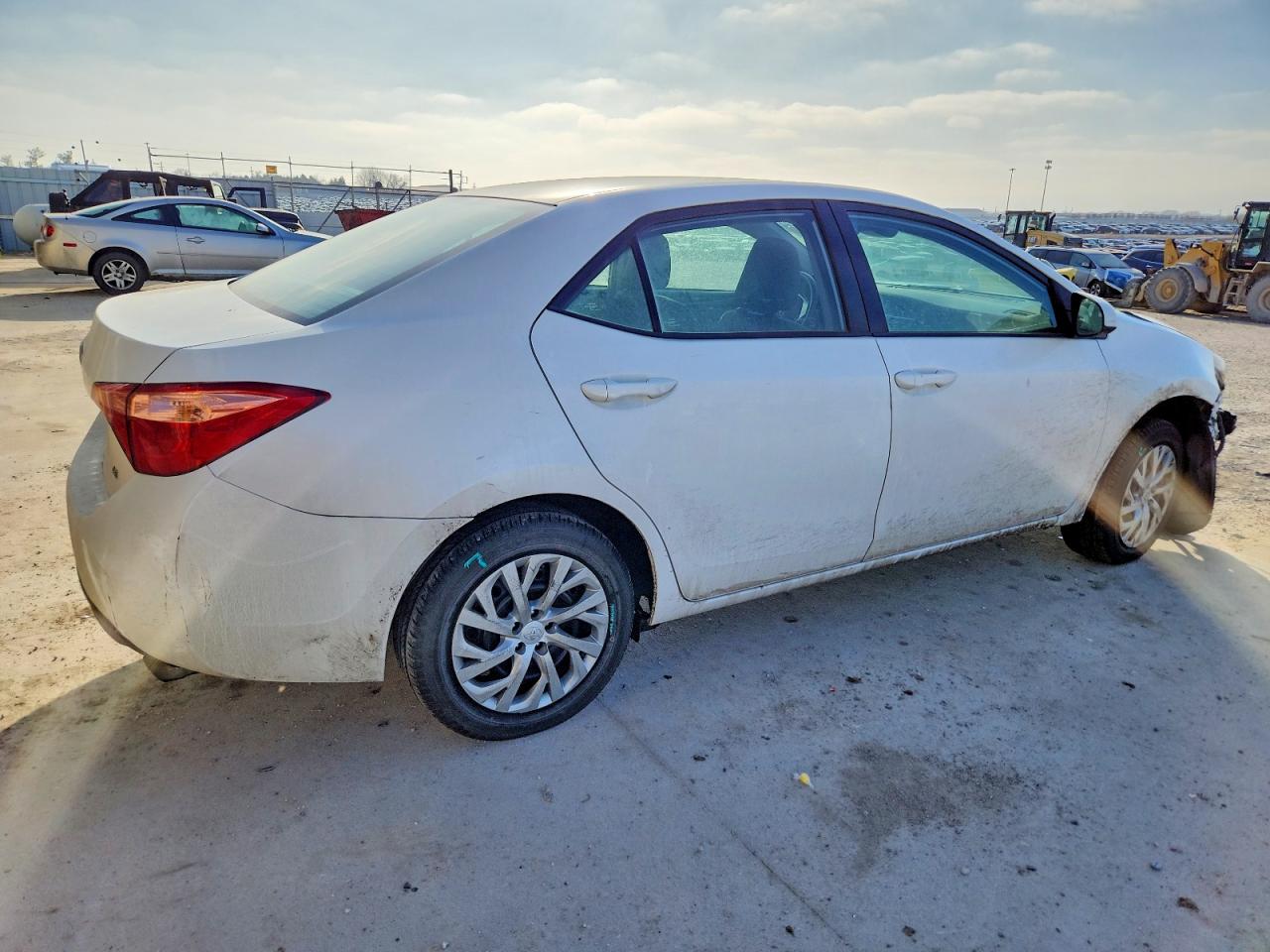 2017 TOYOTA COROLLA L photo 5