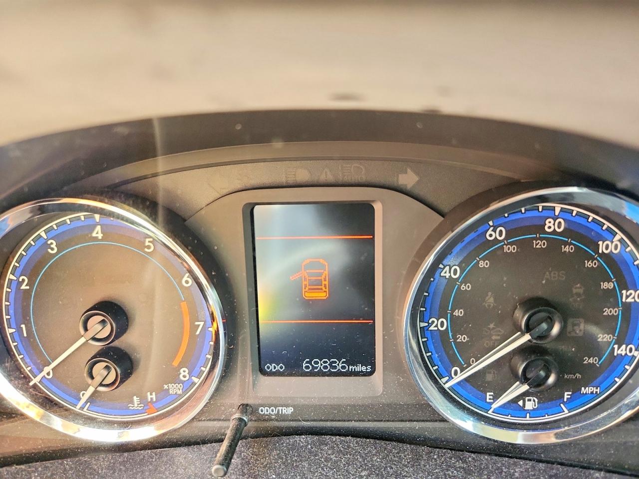 2017 TOYOTA COROLLA L photo 17