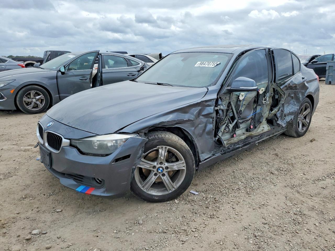2015 BMW 328