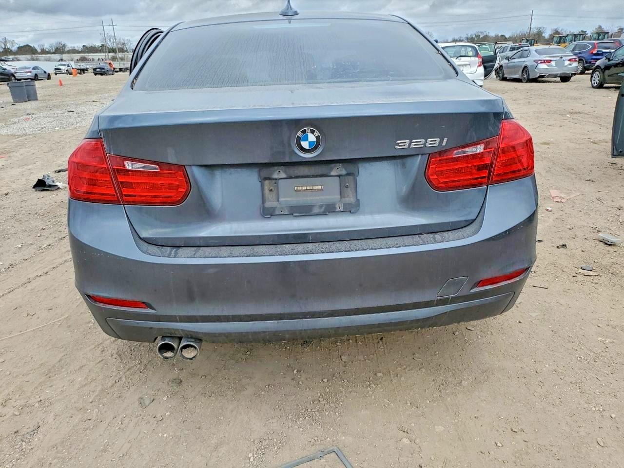 2015 BMW 328 I photo 16