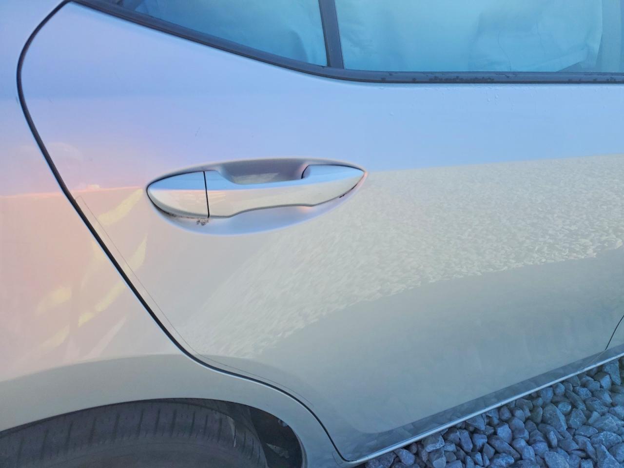 2019 TOYOTA COROLLA L photo 10