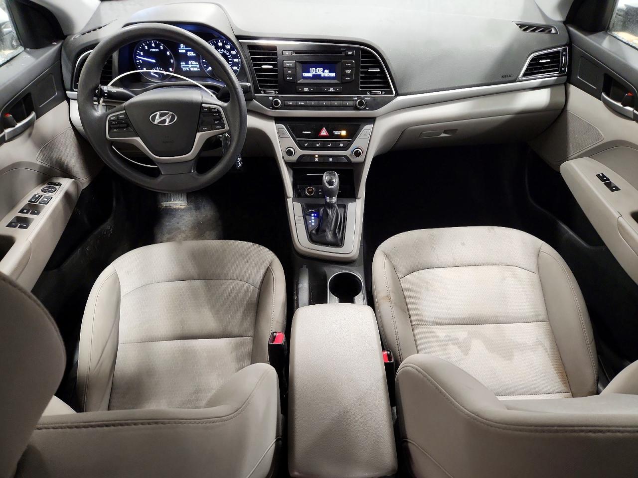 2017 HYUNDAI ELANTRA SE photo 8