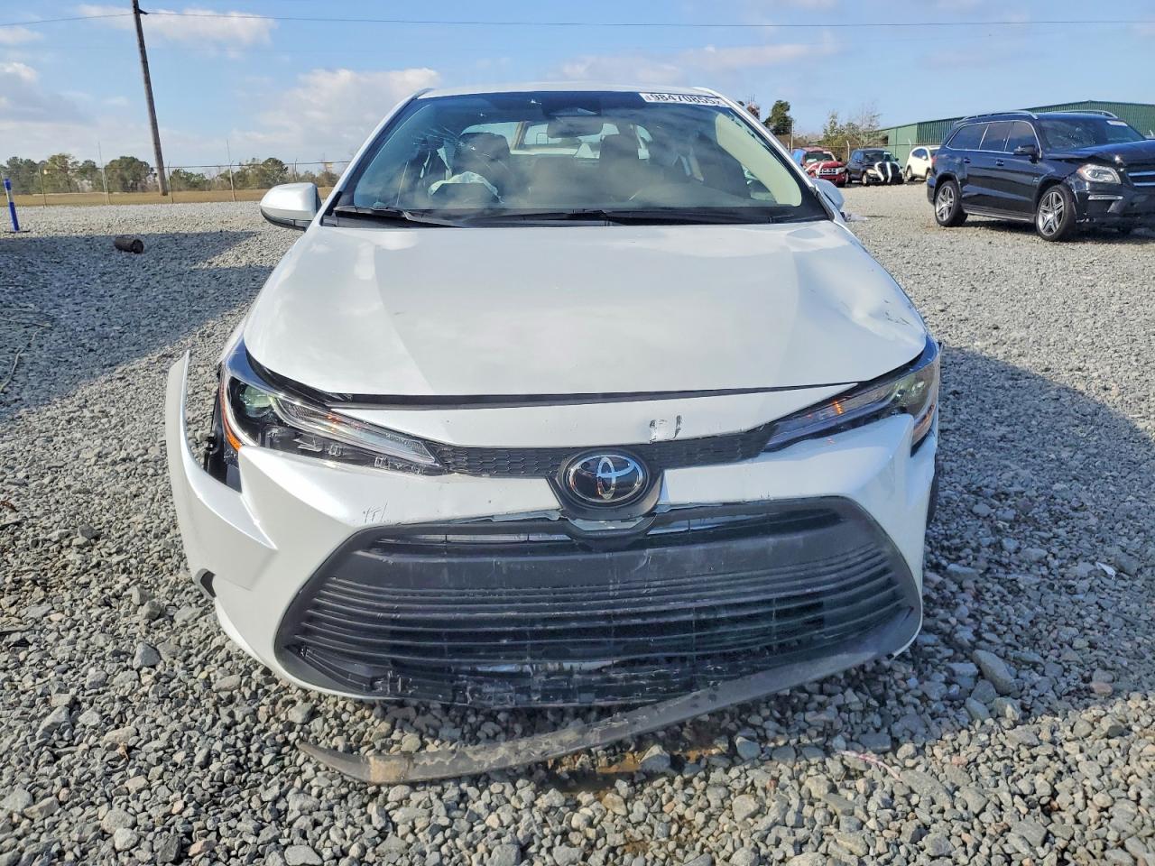 2025 TOYOTA COROLLA LE photo 9
