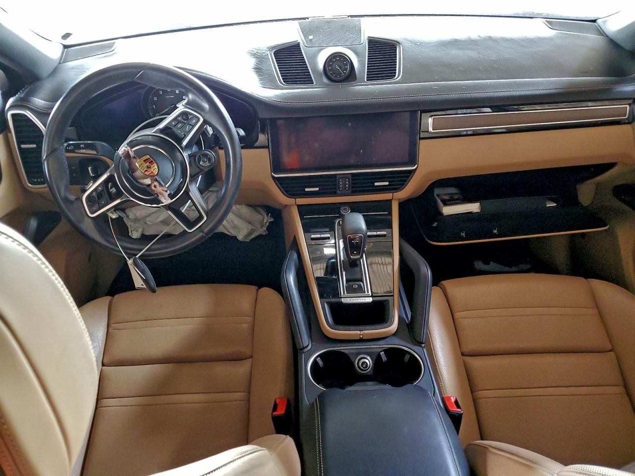 2021 PORSCHE CAYENNE E HYBRID COUPE photo 8