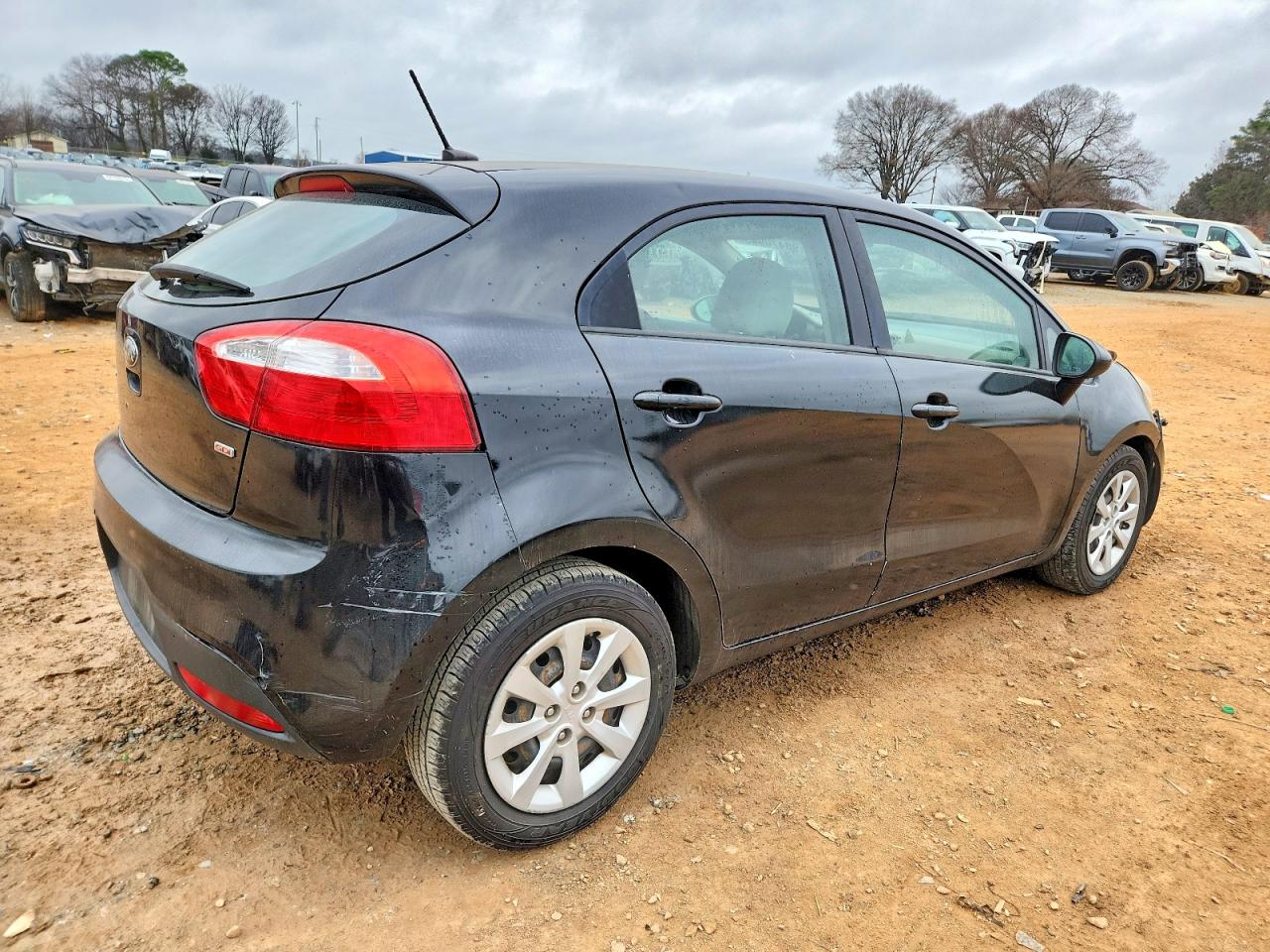 2013 KIA RIO LX photo 5