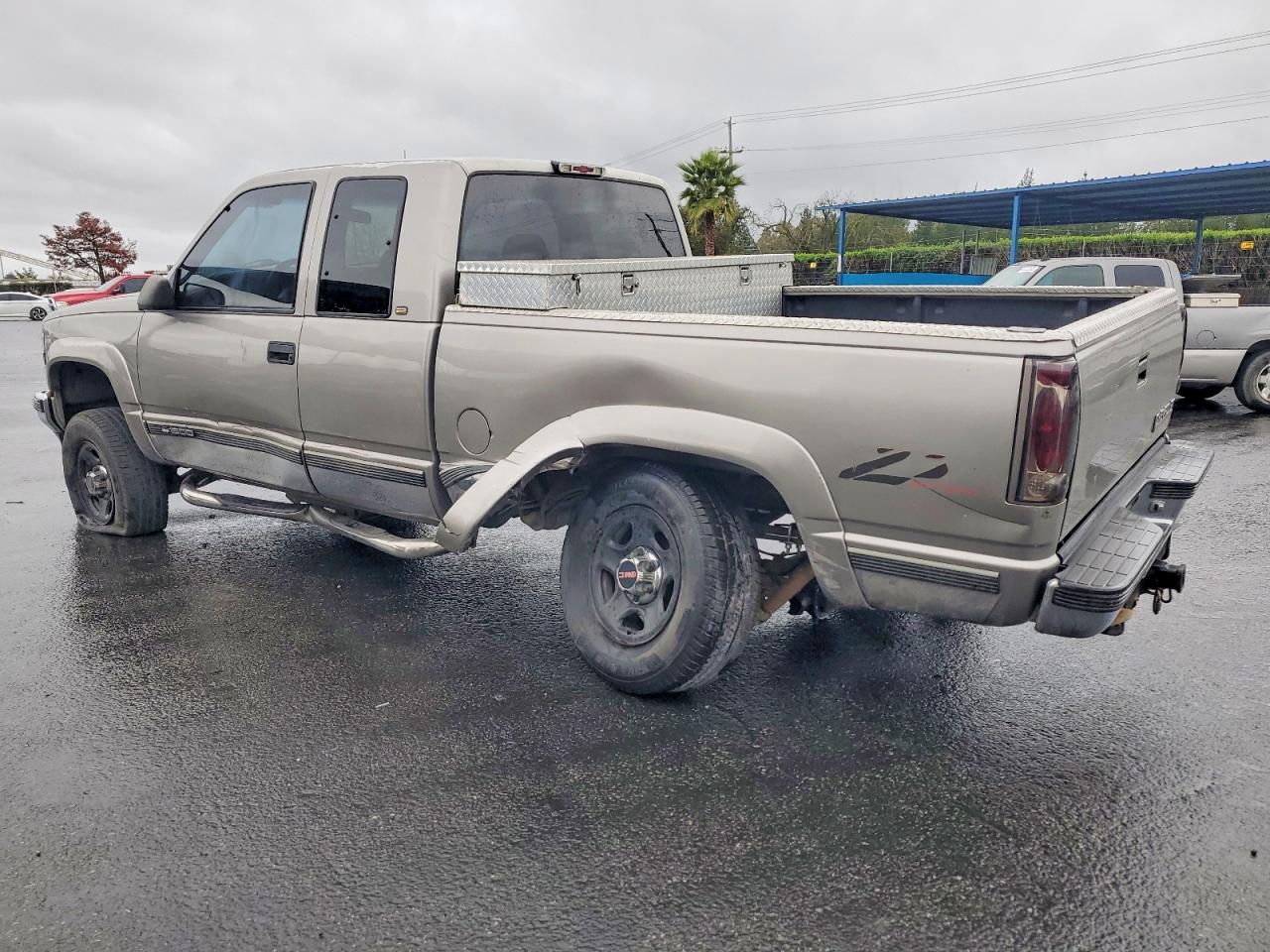 1998 CHEVROLET GMT-400 K1500 photo 3